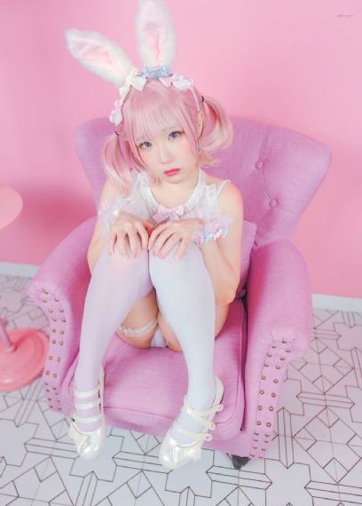 miad一711紧身裙女教师_720免费观看超清