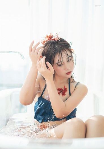 大胆的侄女_4K神马影院手机在线