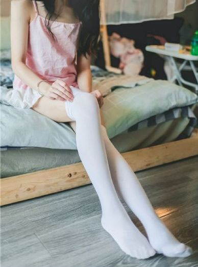 小柔和院长的第一次_剧情片免费全集观看