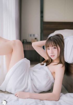 羽你同行_JVID性感写真
